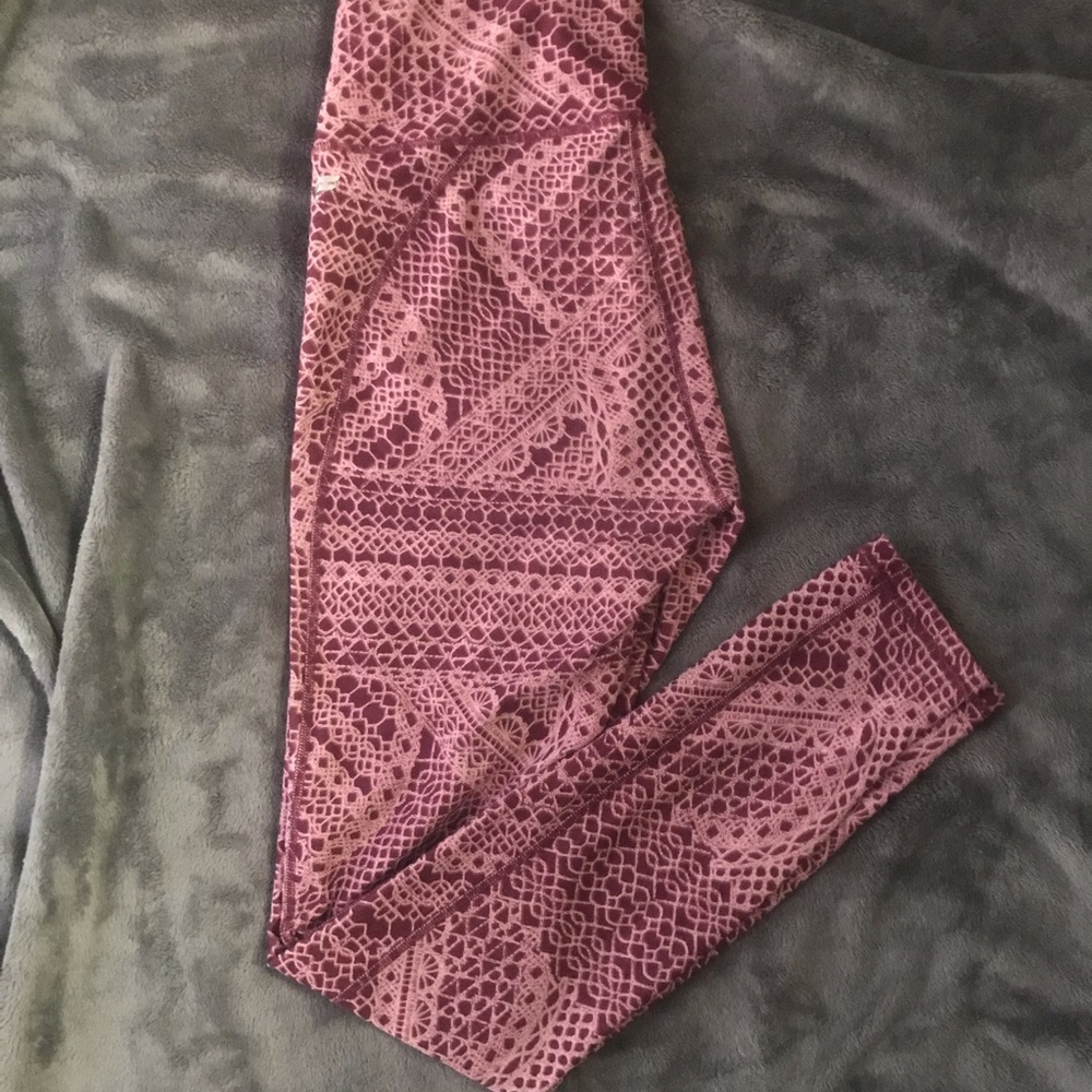 Medium Pair of Fabletics Leggings